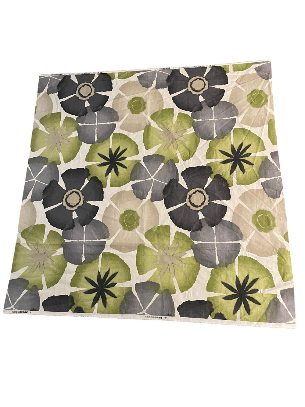 1.5 Yds Robert Allen Fabric Pure Petals‎ Graystone Cotton Drapery Upholstery 54"